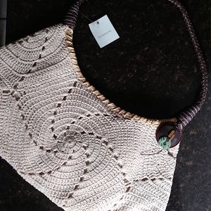 NWT: Liz Claiborne Handbag